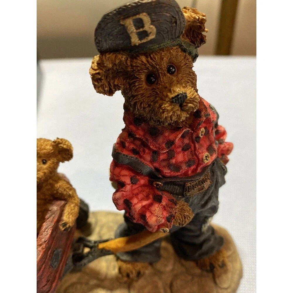 Boyds Bears Collection Huck with Mandy, Zoe and Zack…Rollin’ Along Numbered